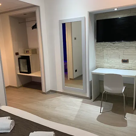 Hotel Patria Roma