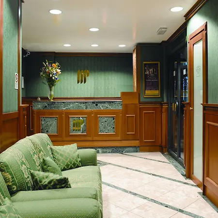 Hotel Patria Roma