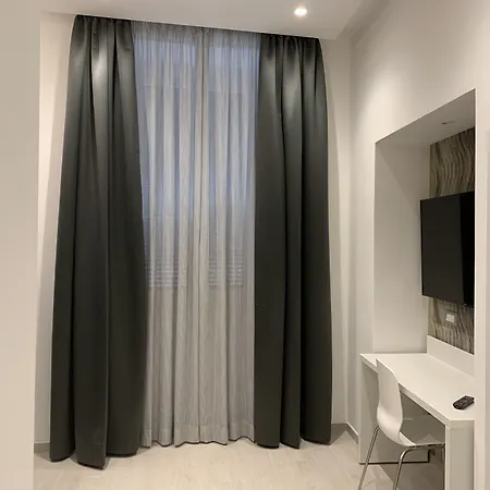 Hotel Patria Roma